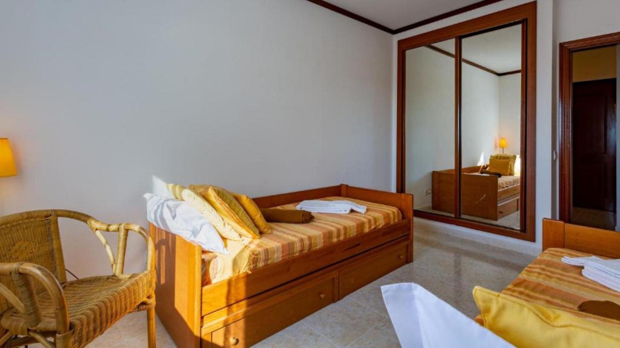 Alvor 2 Bedrooms Balcony Flat Ngoại thất bức ảnh
